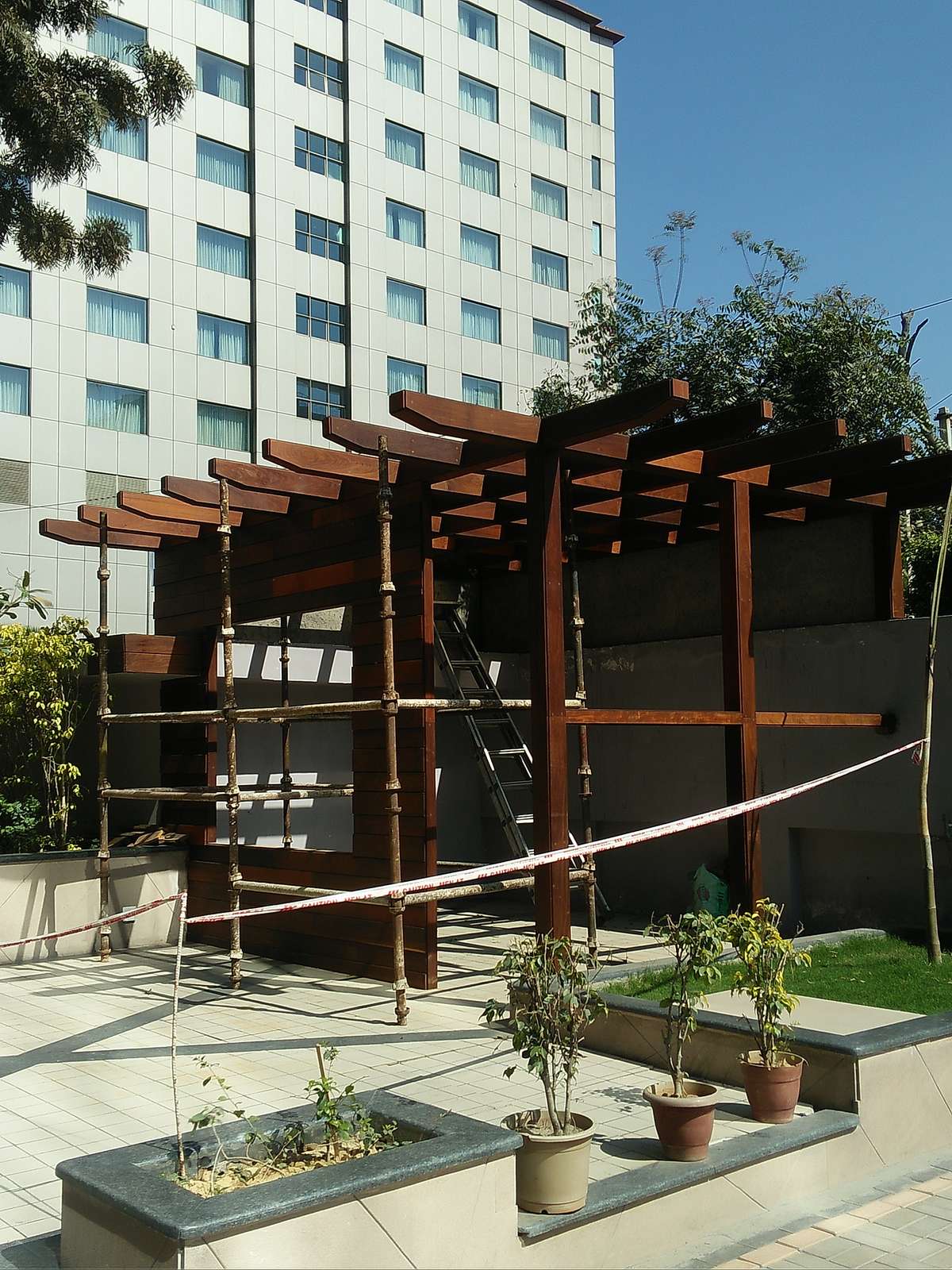 Designs by Contractor Alive Art, Delhi | Kolo