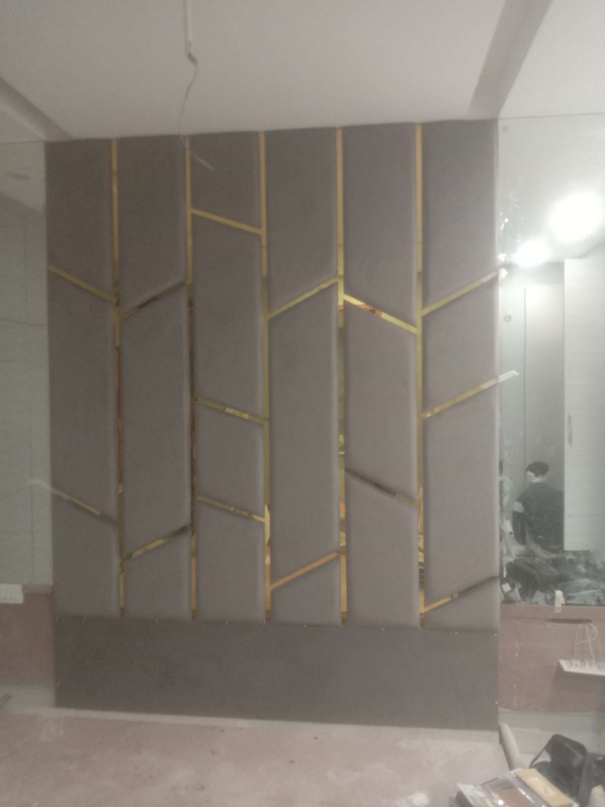 Designs by Painting Works Munees Ahmad, Delhi | Kolo