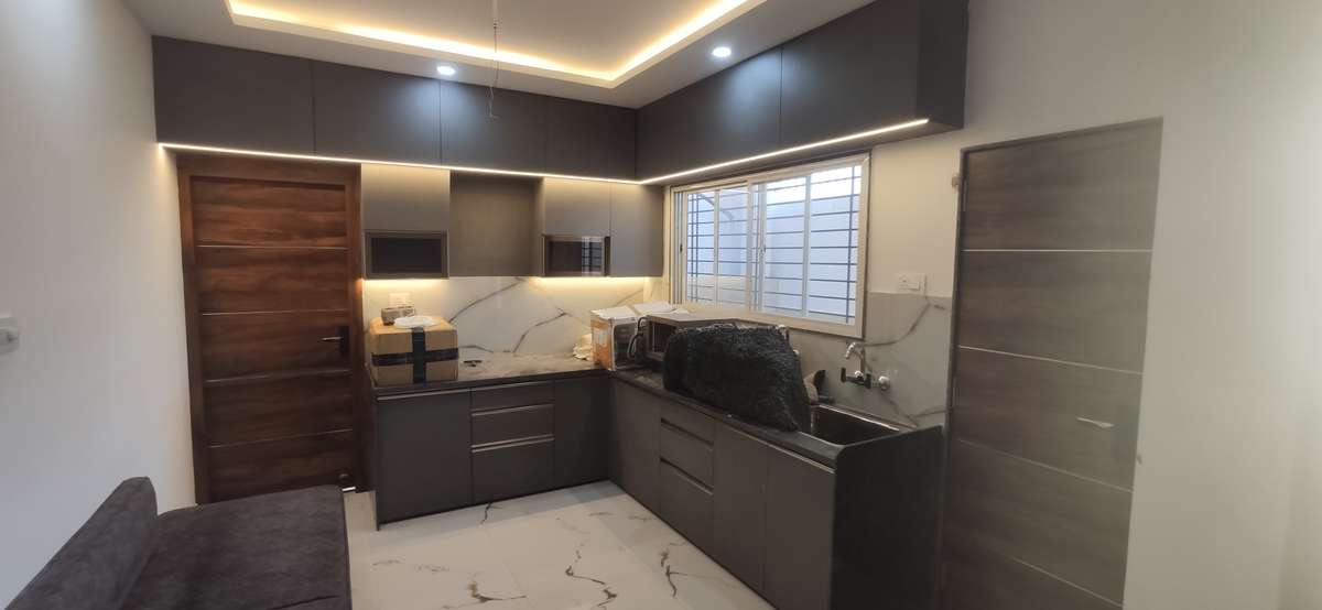 Designs by Carpenter Shahid Khan, Bhopal | Kolo