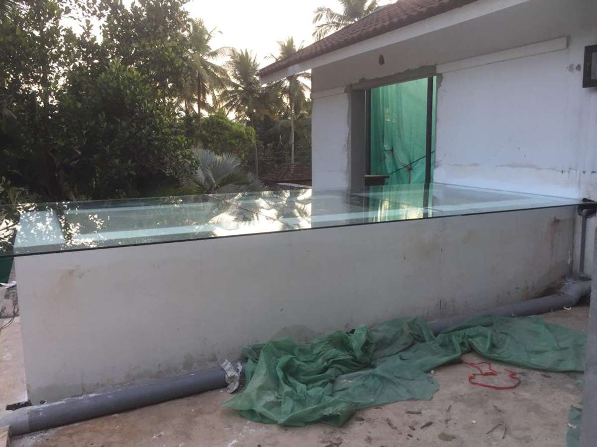 Designs by Service Provider Globe glass industries, Thrissur Kolo