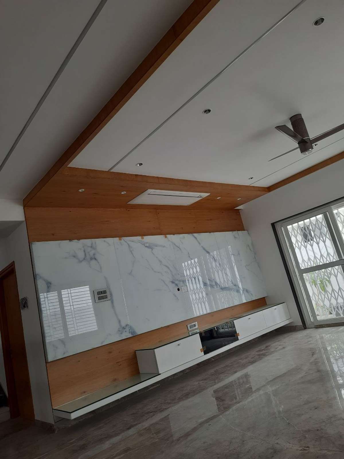 Living, Storage, Ceiling, Flooring Designs by Carpenter Kerala Carpenters, Ernakulam | Kolo
