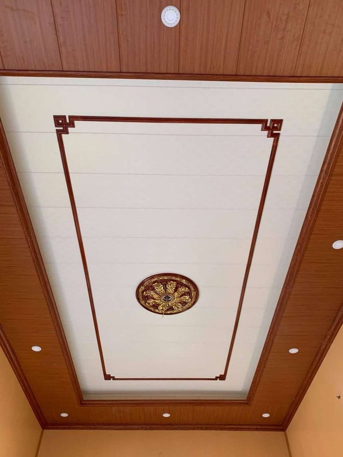 Designs by Contractor Culture Interior, Delhi | Kolo