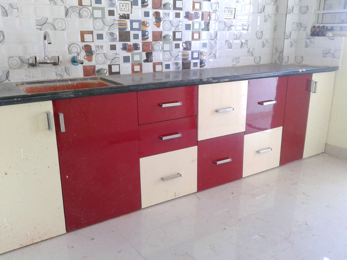 Kitchen, Storage Designs by Carpenter Aijaz Khan, Bhopal | Kolo