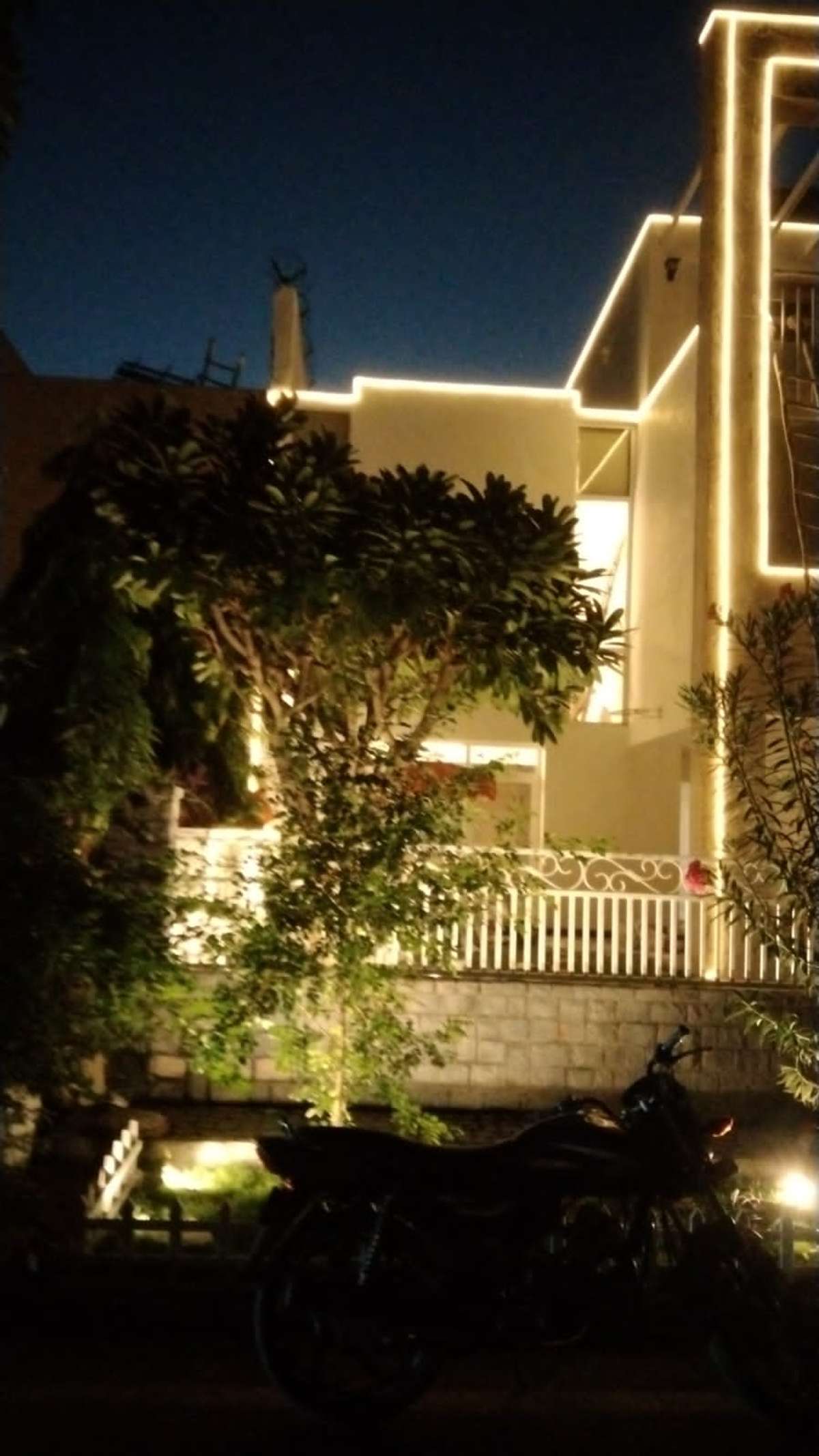 Exterior, Lighting Designs by Electric Works Jaypee Singh, Delhi | Kolo