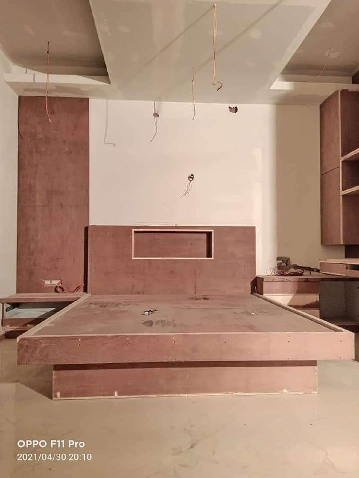 Kitchen, Storage Designs by Interior Designer VAIBHAV SEHGAL, Delhi | Kolo
