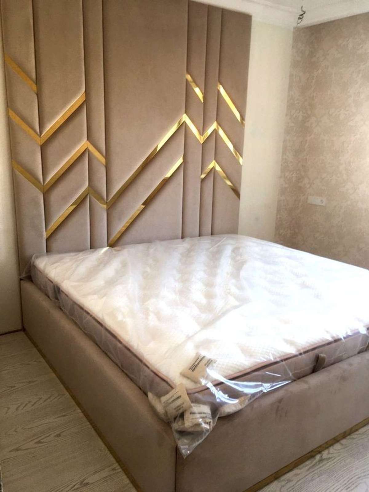 Prayer Room, Storage Designs by Contractor Culture Interior, Delhi | Kolo