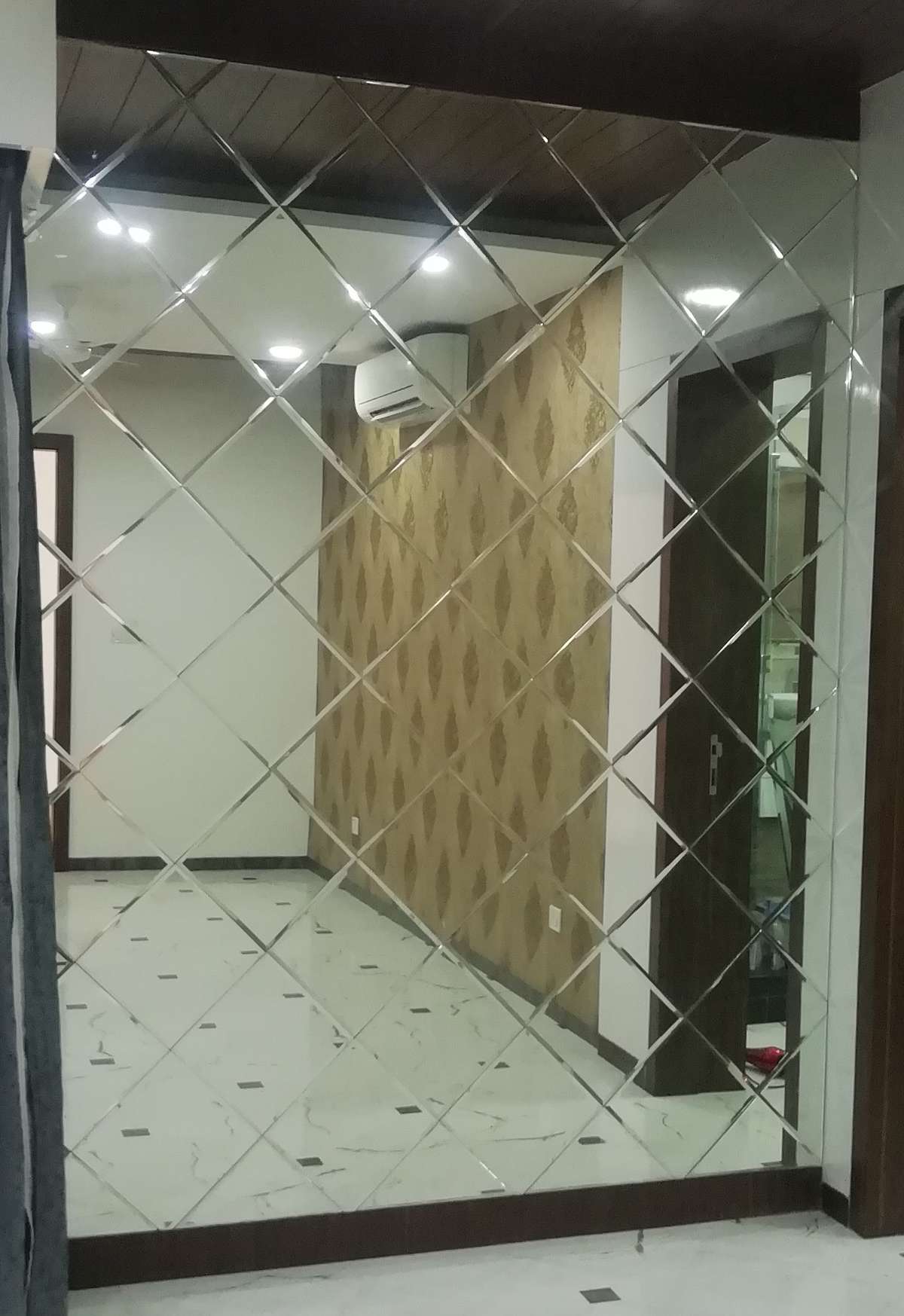 Designs by Glazier Sky Glass and Aluminium, Indore | Kolo