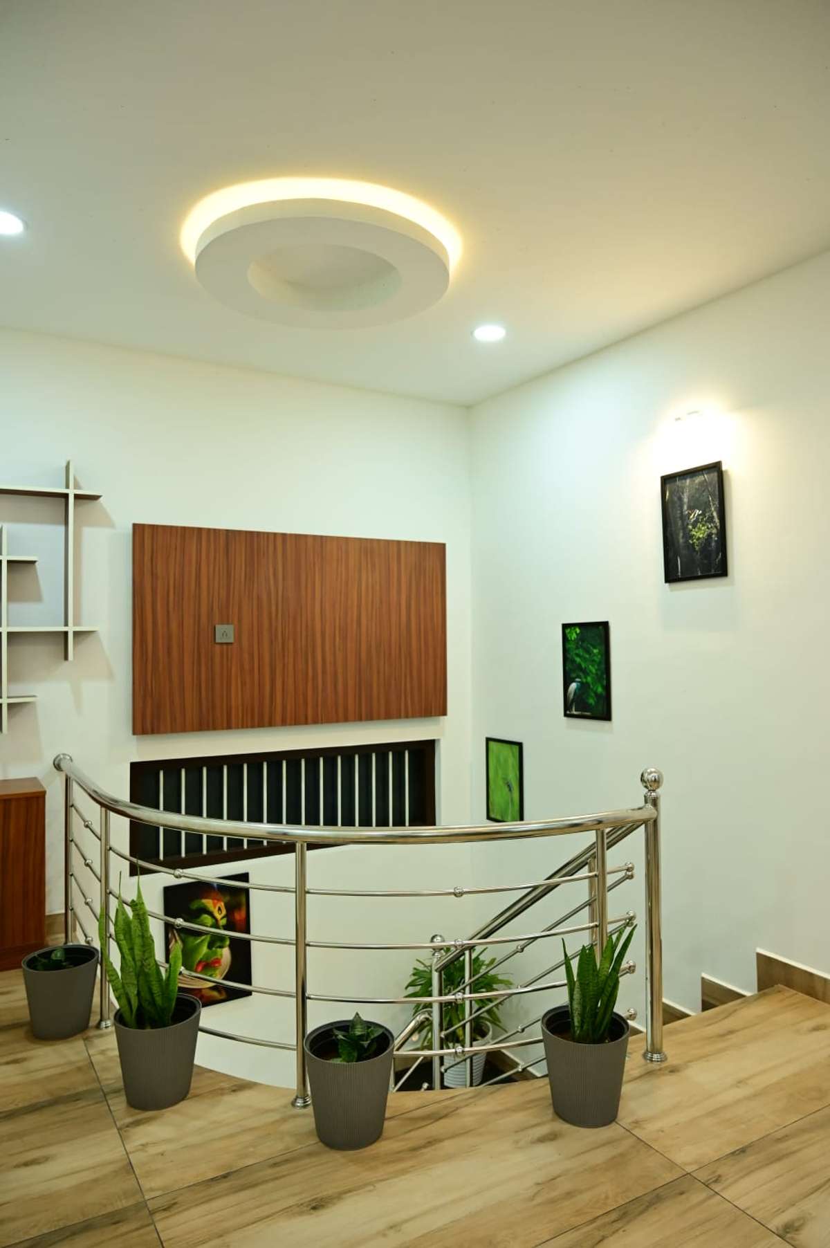 Ceiling, Lighting, Wall Designs by Contractor Pushparajan Vadakencherry, Palakkad | Kolo
