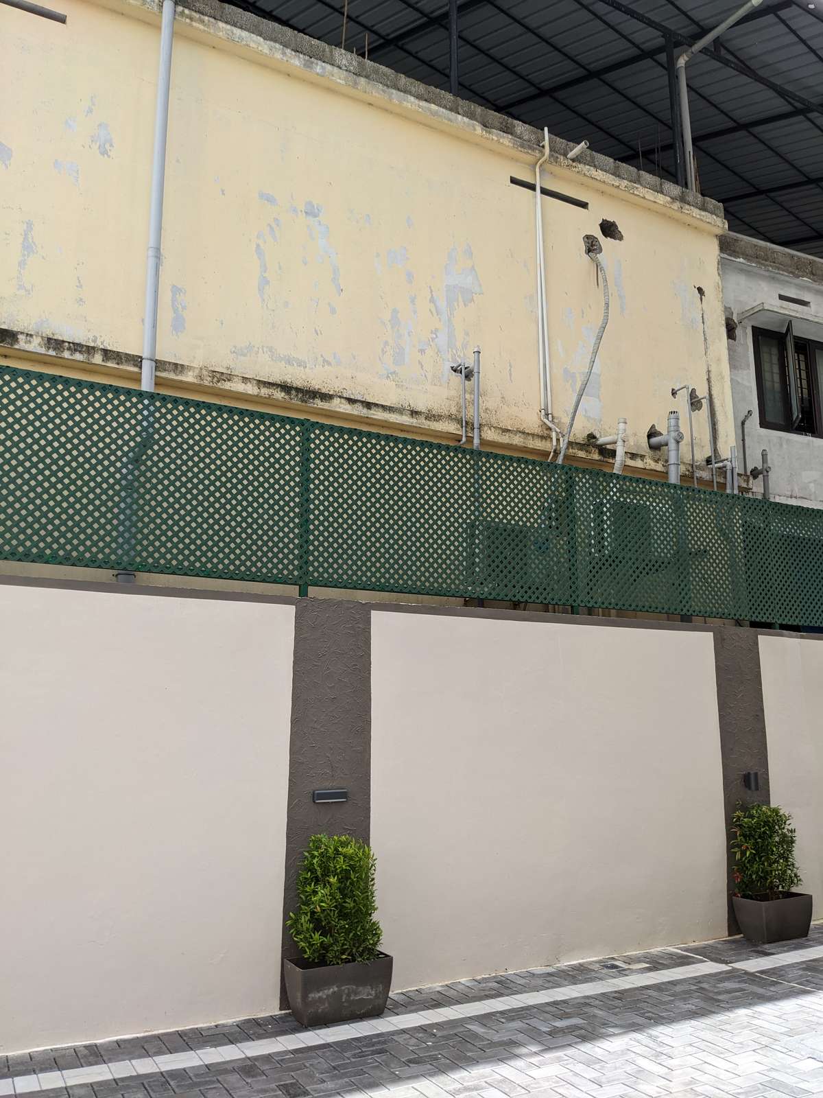 Designs by Service Provider Quick Fence, Thrissur Kolo