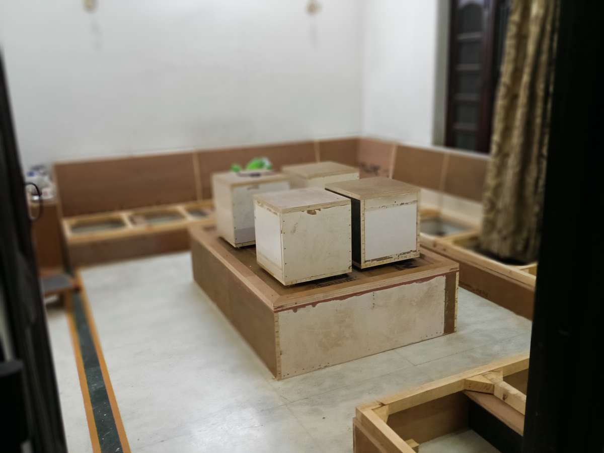 Furniture, Living Designs by Building Supplies Altaf Ahmad, Panipat | Kolo