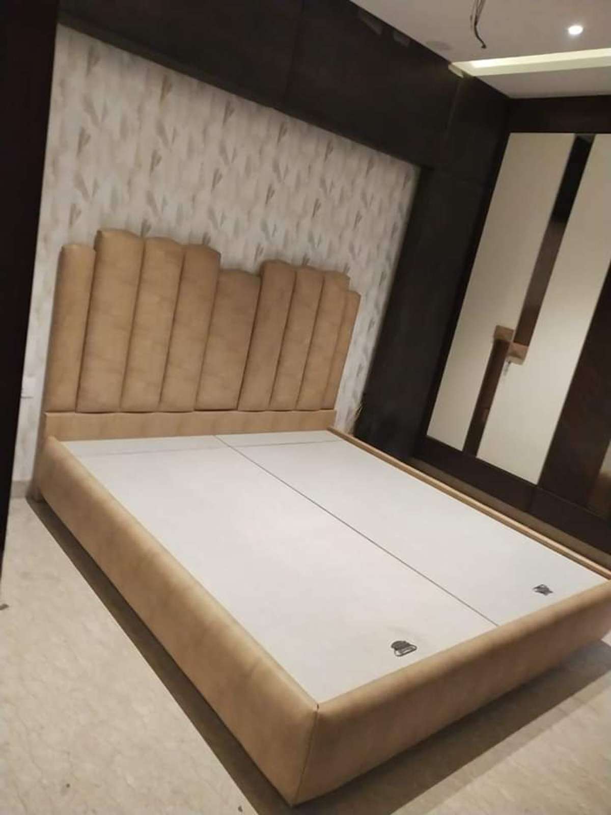 Lighting, Living, Door, Storage Designs by Carpenter sonu A, Indore | Kolo