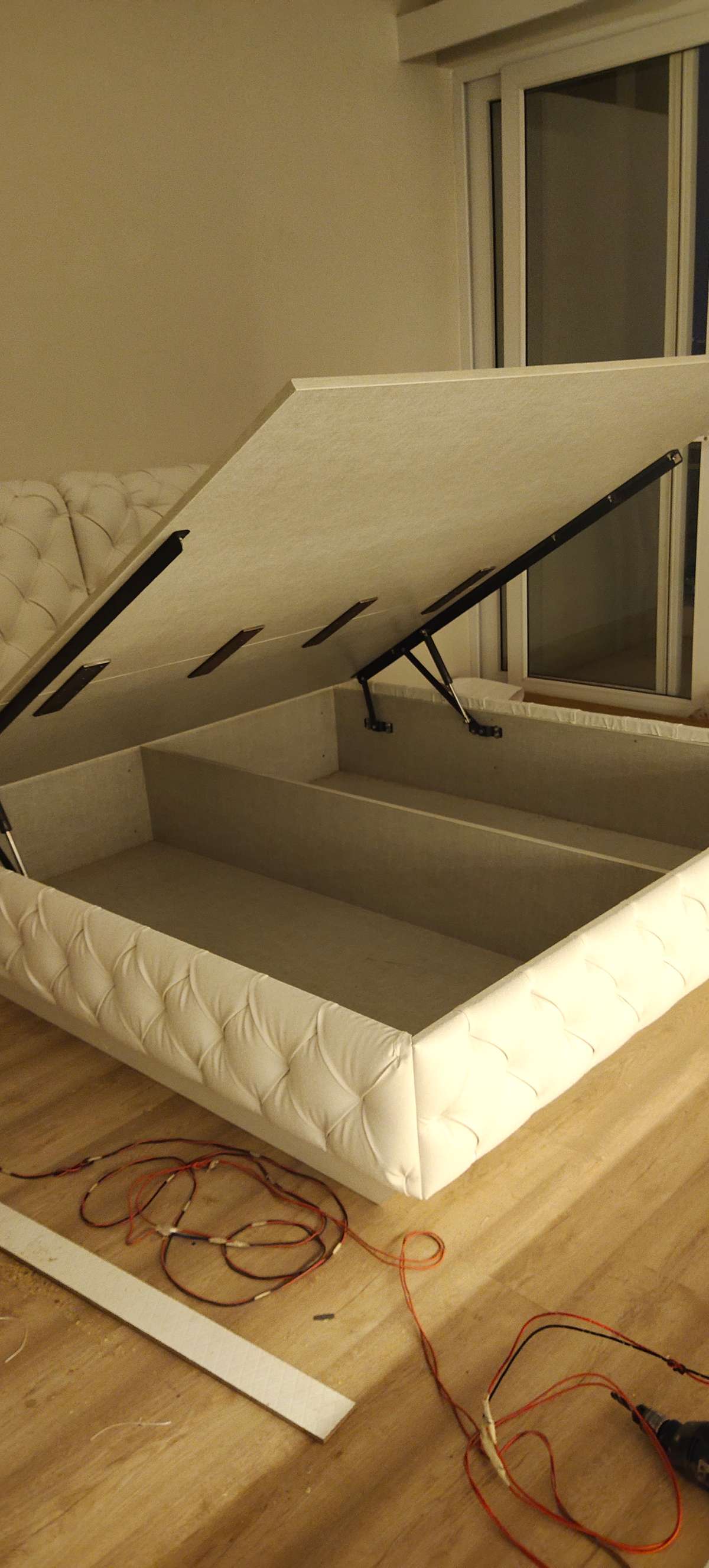 Bedroom, Furniture Designs by Architect Sanuver Saifi, Delhi | Kolo