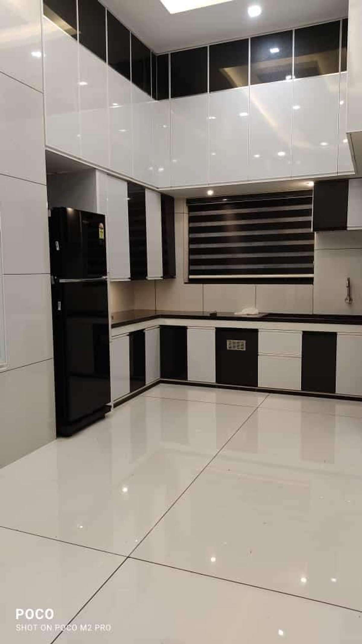 Flooring, Kitchen, Lighting, Storage Designs by Contractor saifeel saifu, Delhi | Kolo