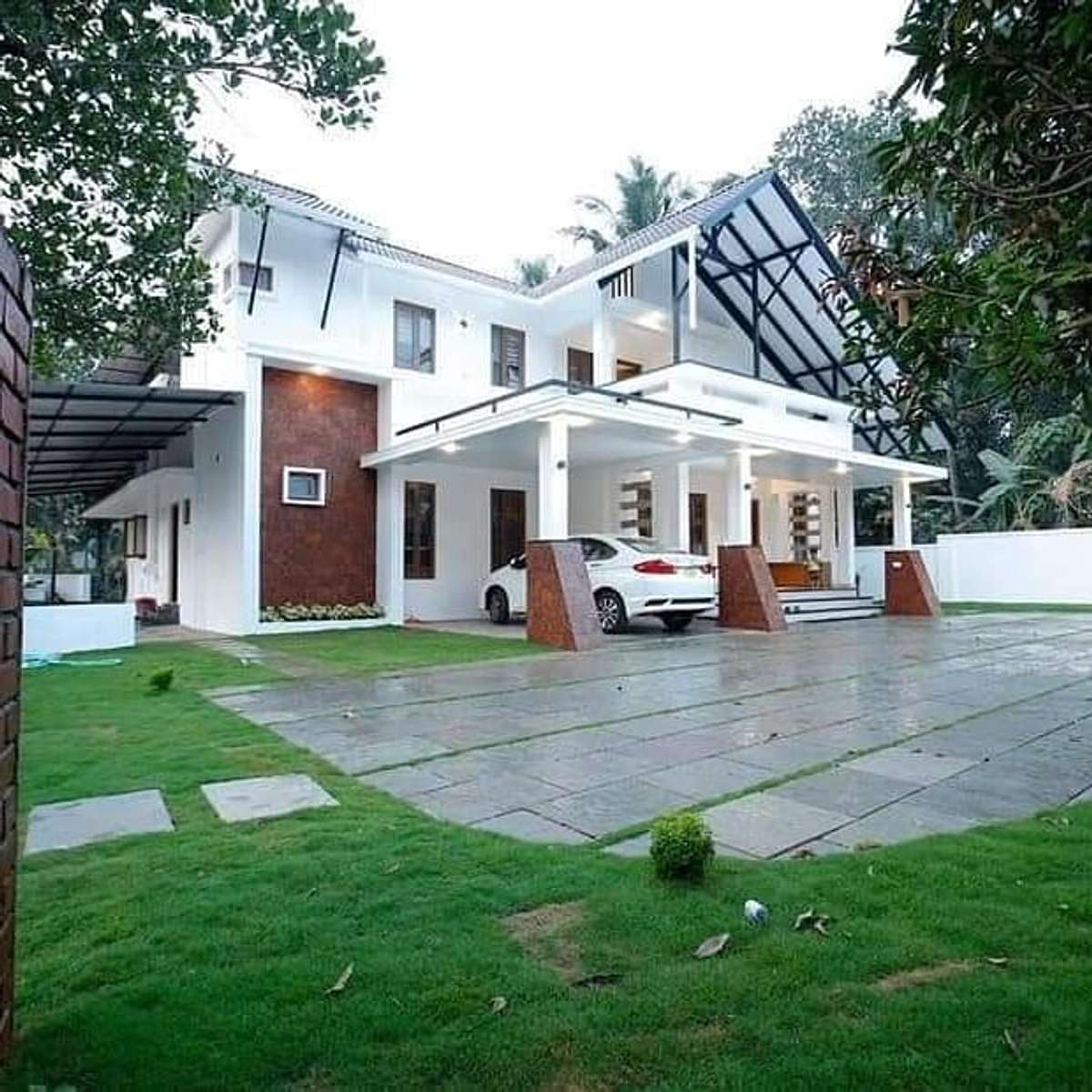 Exterior, Outdoor Designs by Civil Engineer AL Manahal Builders and Developers, Thiruvananthapuram | Kolo