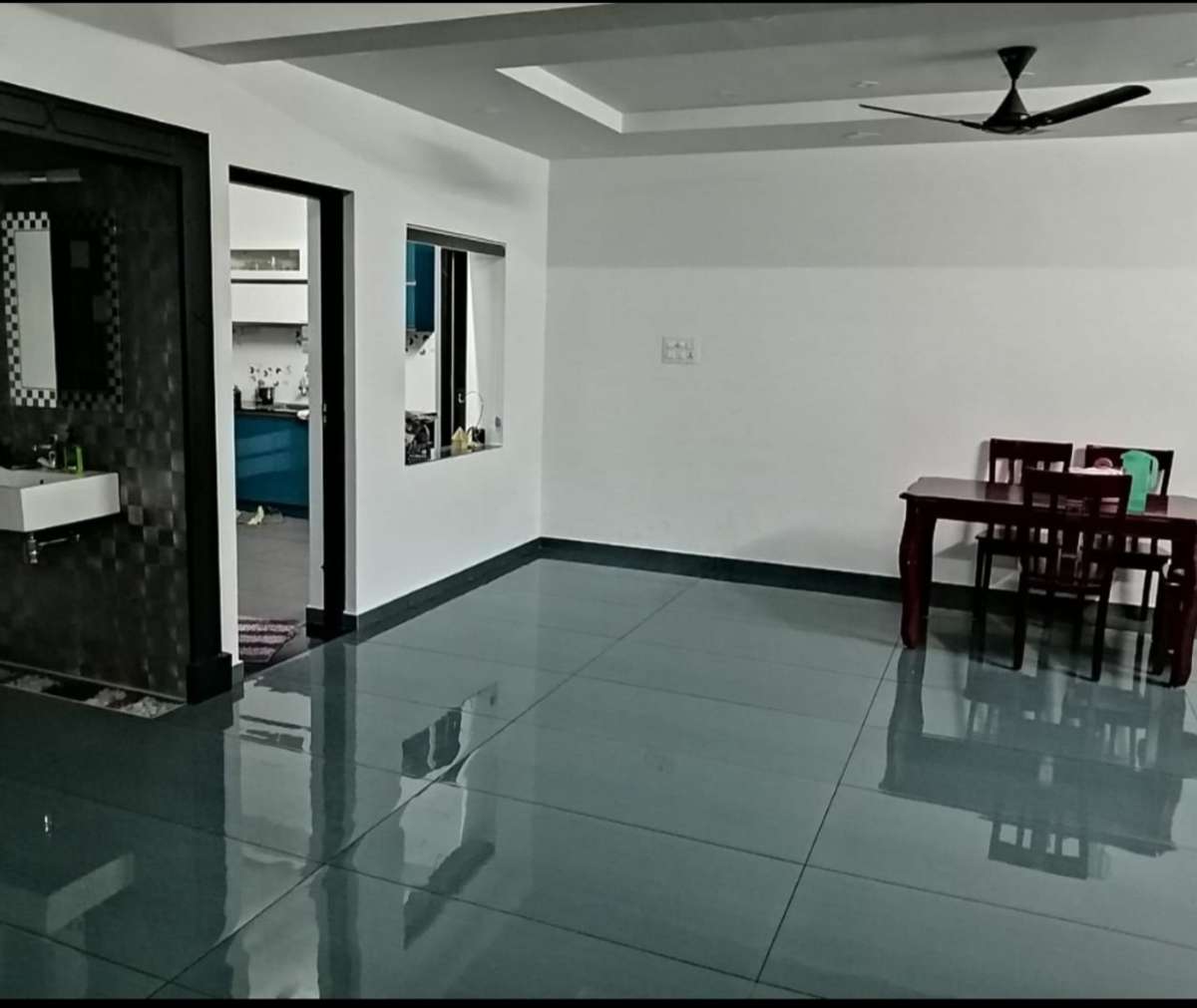 Flooring, Dining, Furniture, Wall Designs by Building Supplies SILVAN TILES GALLERY, Malappuram | Kolo