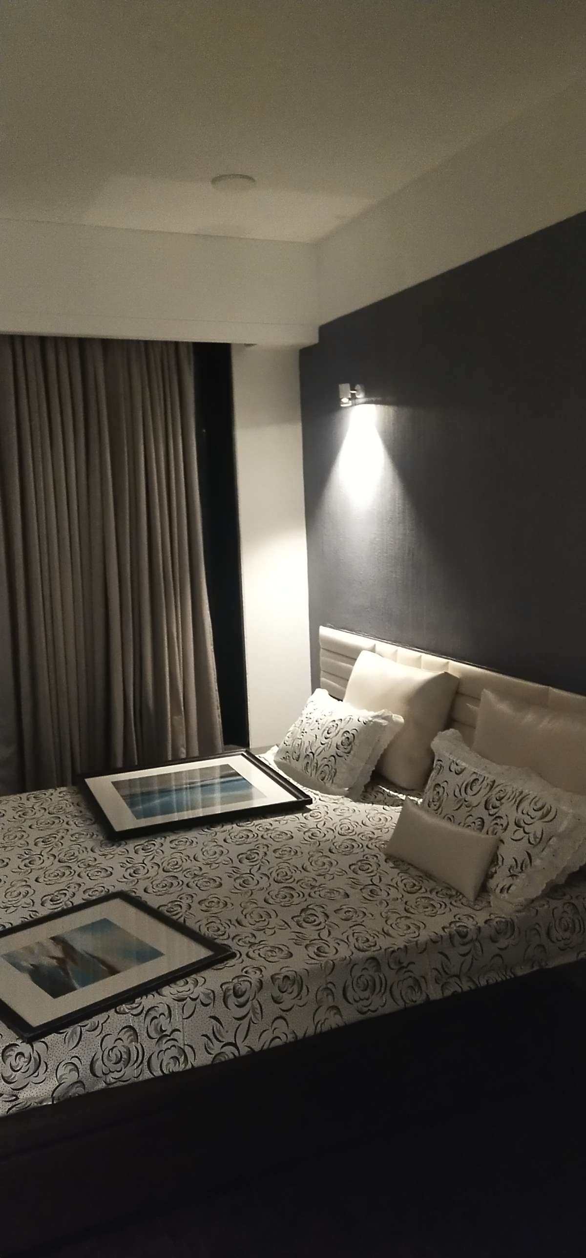 Furniture, Lighting, Storage, Bedroom Designs by Painting Works Manish Pawar, Dewas | Kolo