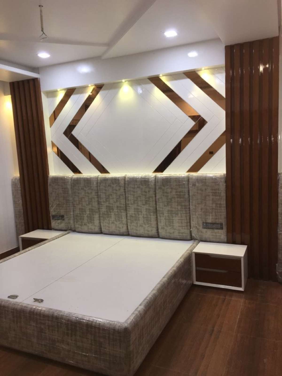 Prayer Room, Storage Designs by Contractor Culture Interior, Delhi | Kolo