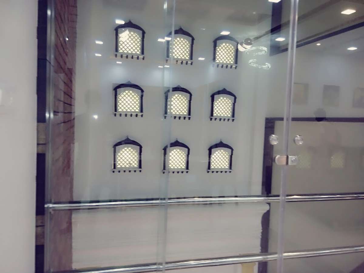 Designs by Contractor Inayat Patel, Indore Kolo