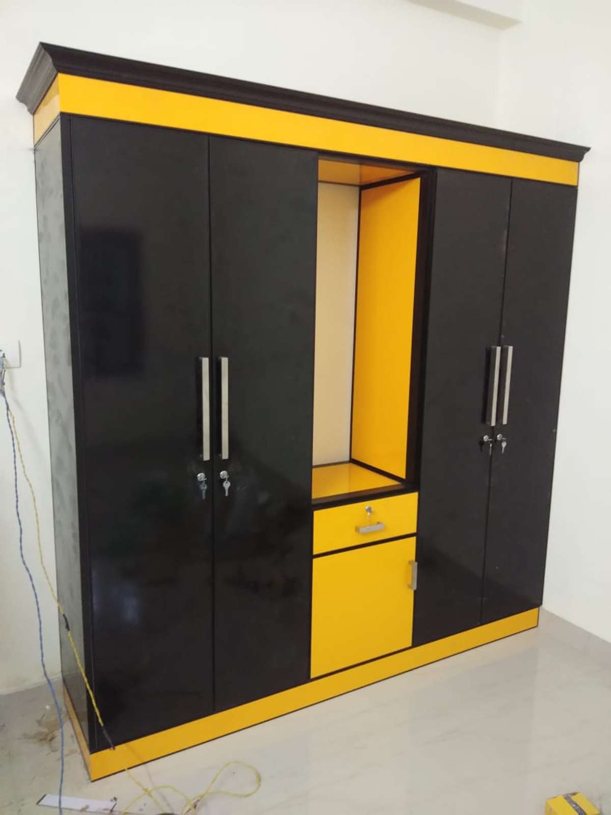 Kitchen, Storage Designs by Interior Designer Vishnu vishnu, Kollam | Kolo