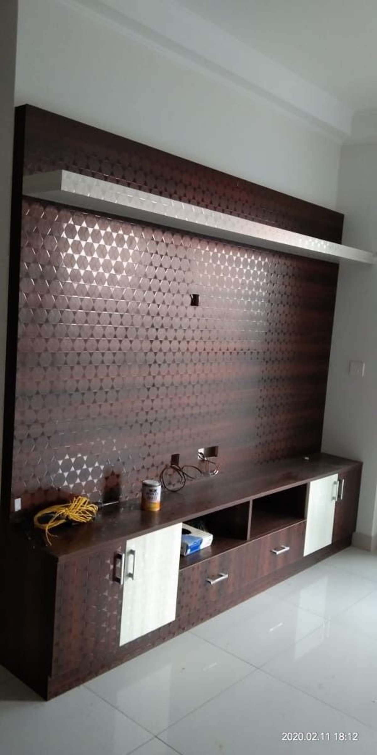 Living, Storage Designs by Carpenter ЁЯЩП рдлреЙрд▓реЛ рдХрд░реЛ рджрд┐рд▓реНрд▓реА рдХрд╛рд░рдкреЗрдВрдЯрд░ рдХреЛ, Delhi | Kolo