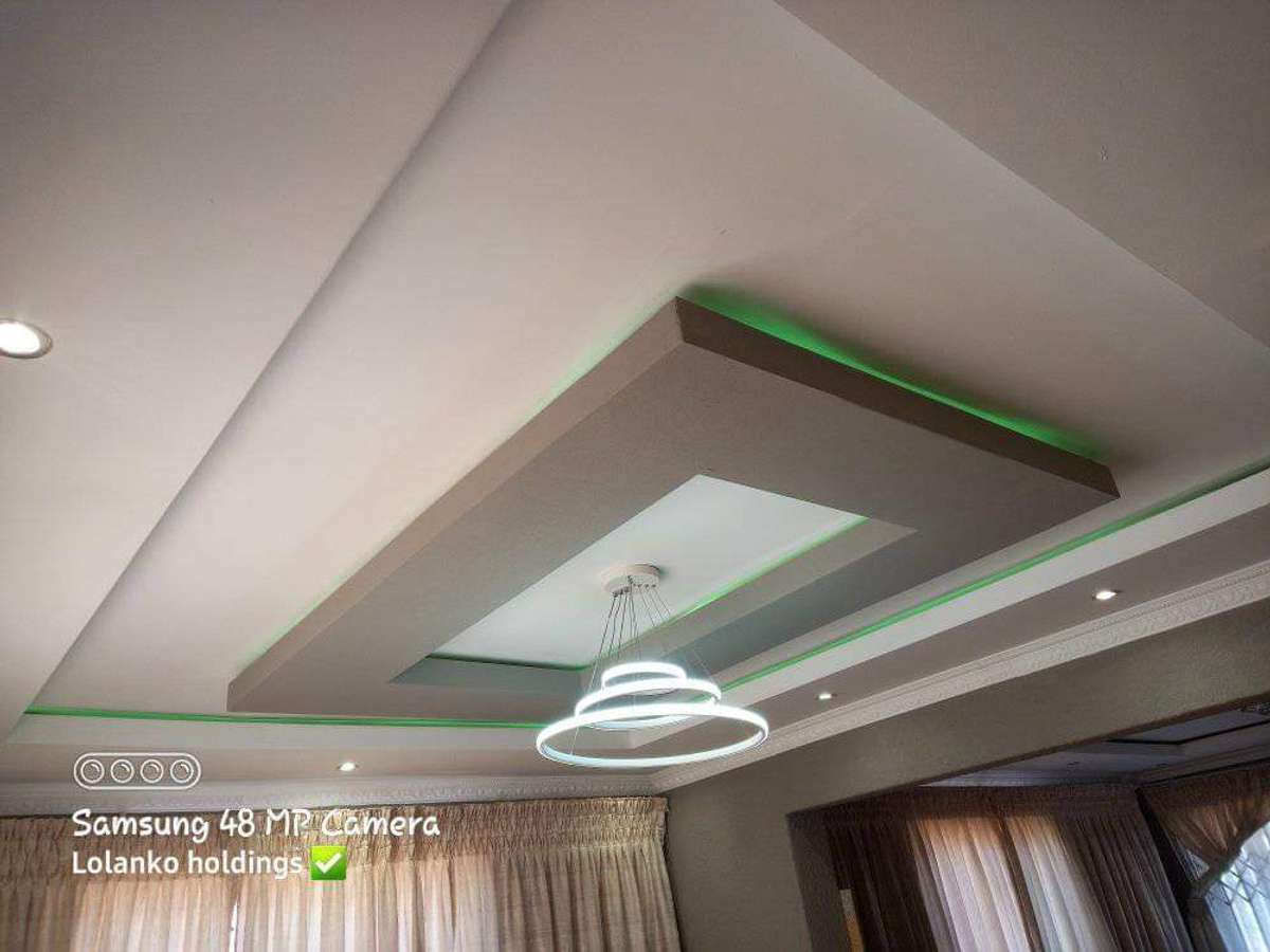 Designs by Interior Designer Brijesh Teyagi, Delhi | Kolo