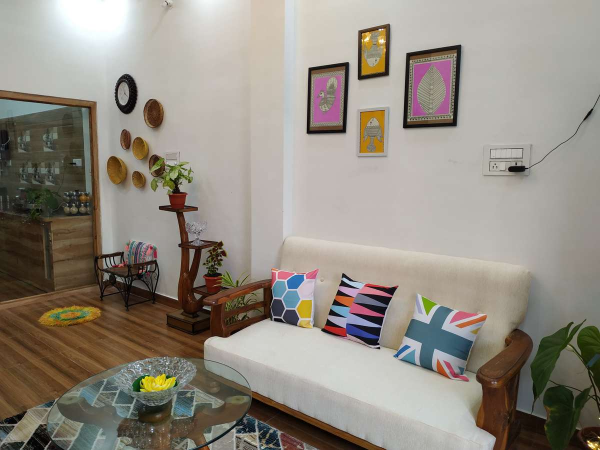 Furniture, Living, Wall Designs by Service Provider Shradha Thakur, Ghaziabad | Kolo