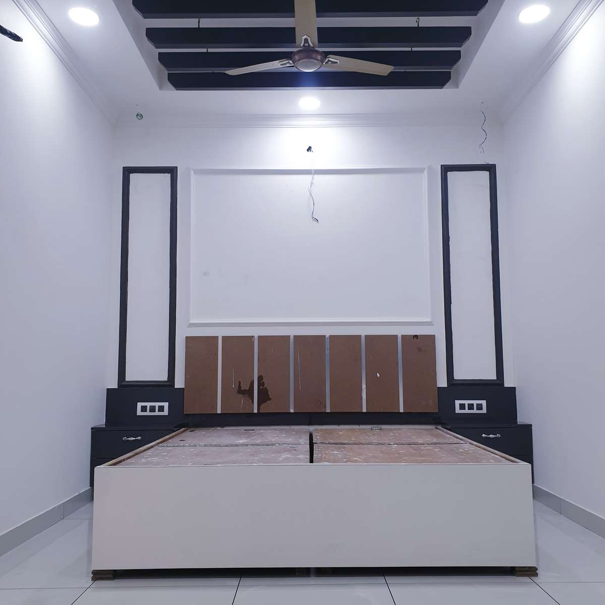Furniture, Bedroom, Storage Designs by Carpenter Zahid Ali, Ghaziabad