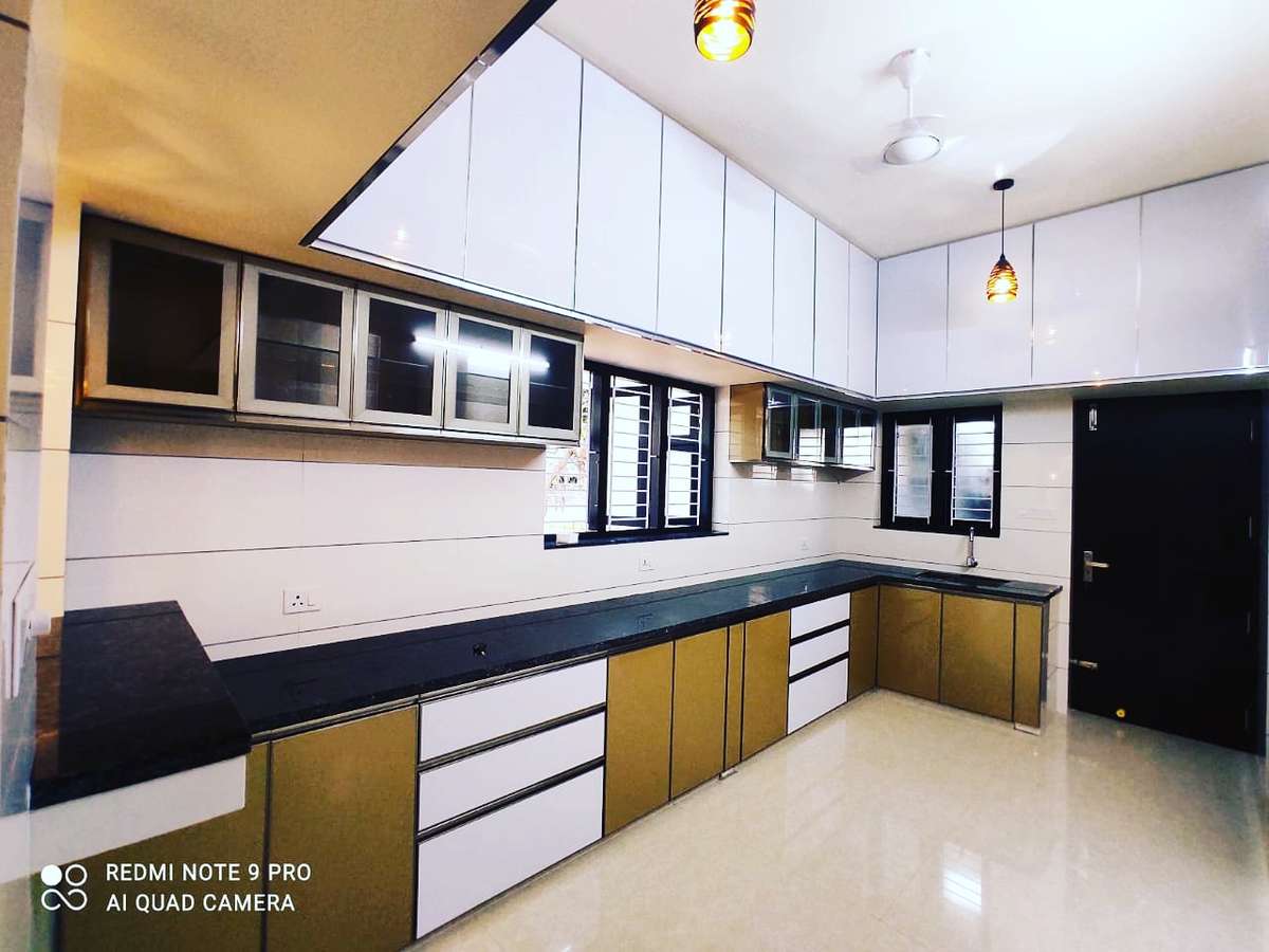 Kitchen, Storage, Lighting Designs by Interior Designer Alesh Beypore, Kozhikode | Kolo