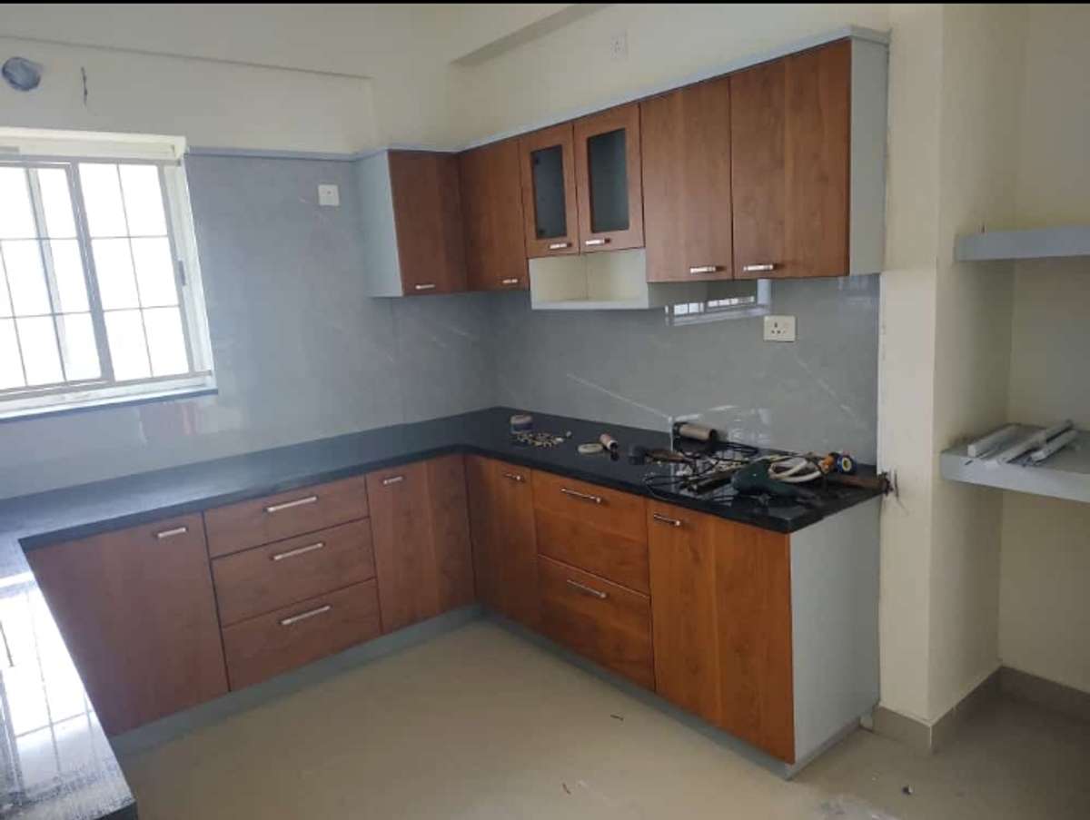 Kitchen, Storage Designs by Contractor abarna Interior, Palakkad | Kolo