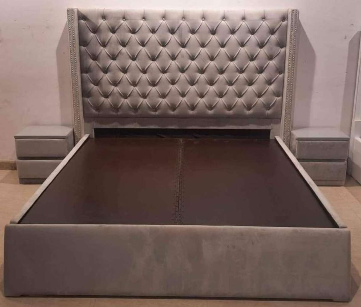 Furniture, Storage, Bedroom Designs by Contractor Aadil Pasha, Delhi | Kolo