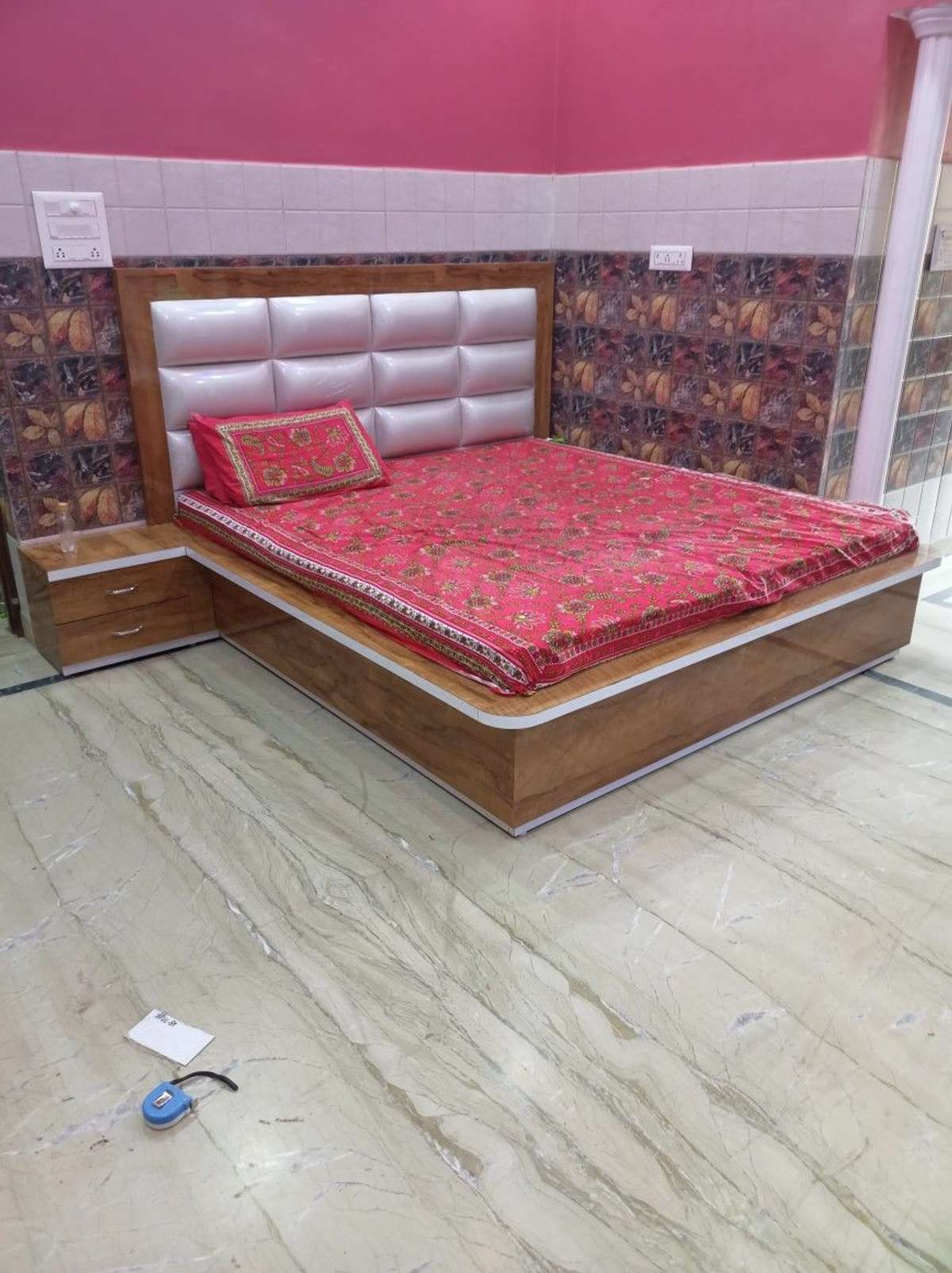 Furniture, Storage, Bedroom, Wall, Flooring Designs by Carpenter jai bhawani pvt Ltd, Jaipur | Kolo