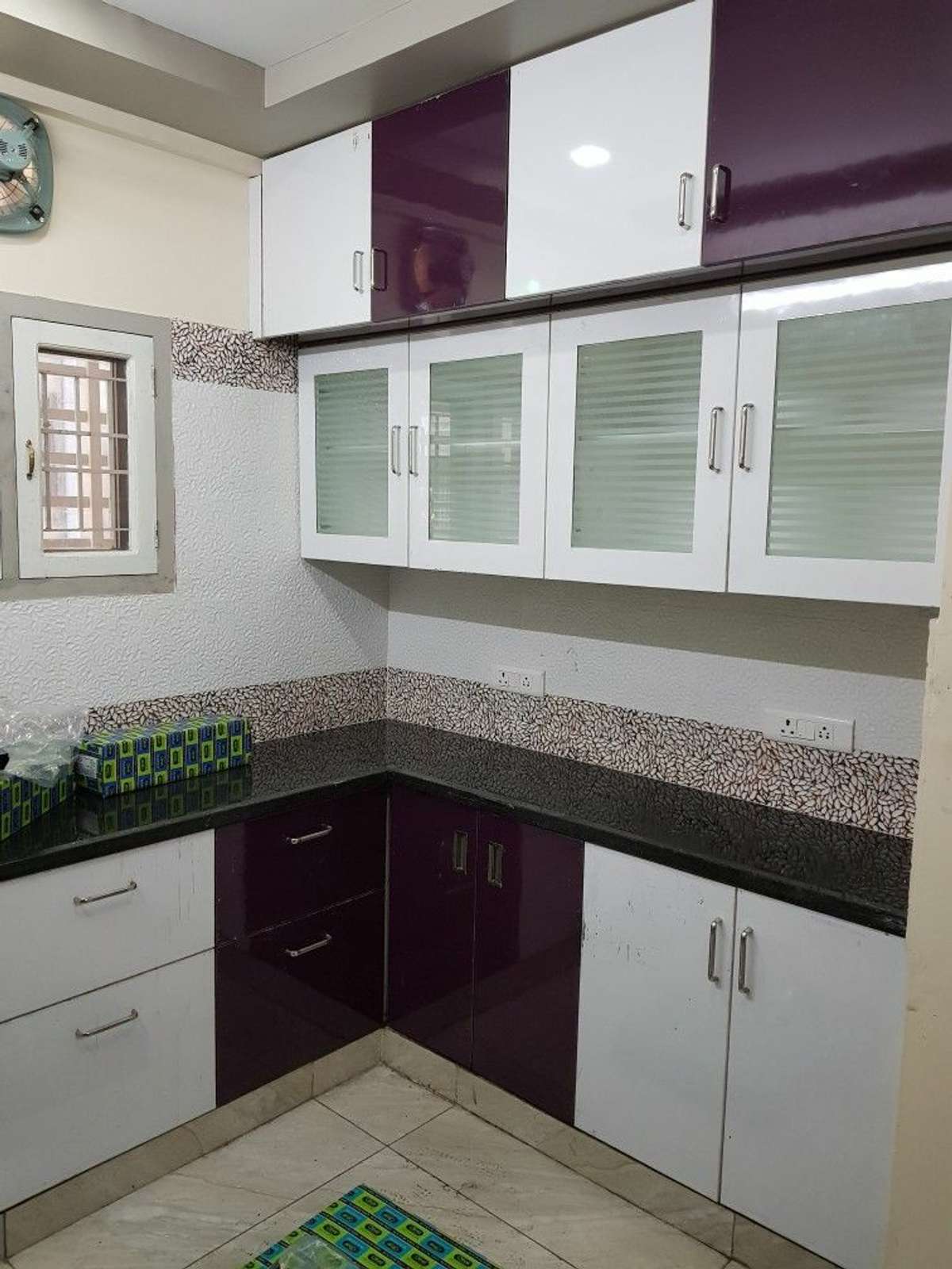 Kitchen, Storage Designs by Carpenter jai bholenath pvt Ltd, Jaipur | Kolo