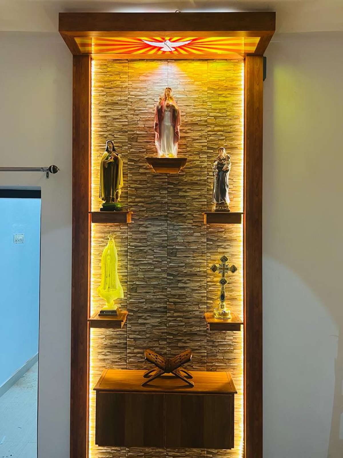 Lighting, Prayer Room, Storage Designs by Fabrication & Welding ARUN ARJUN, Thrissur | Kolo