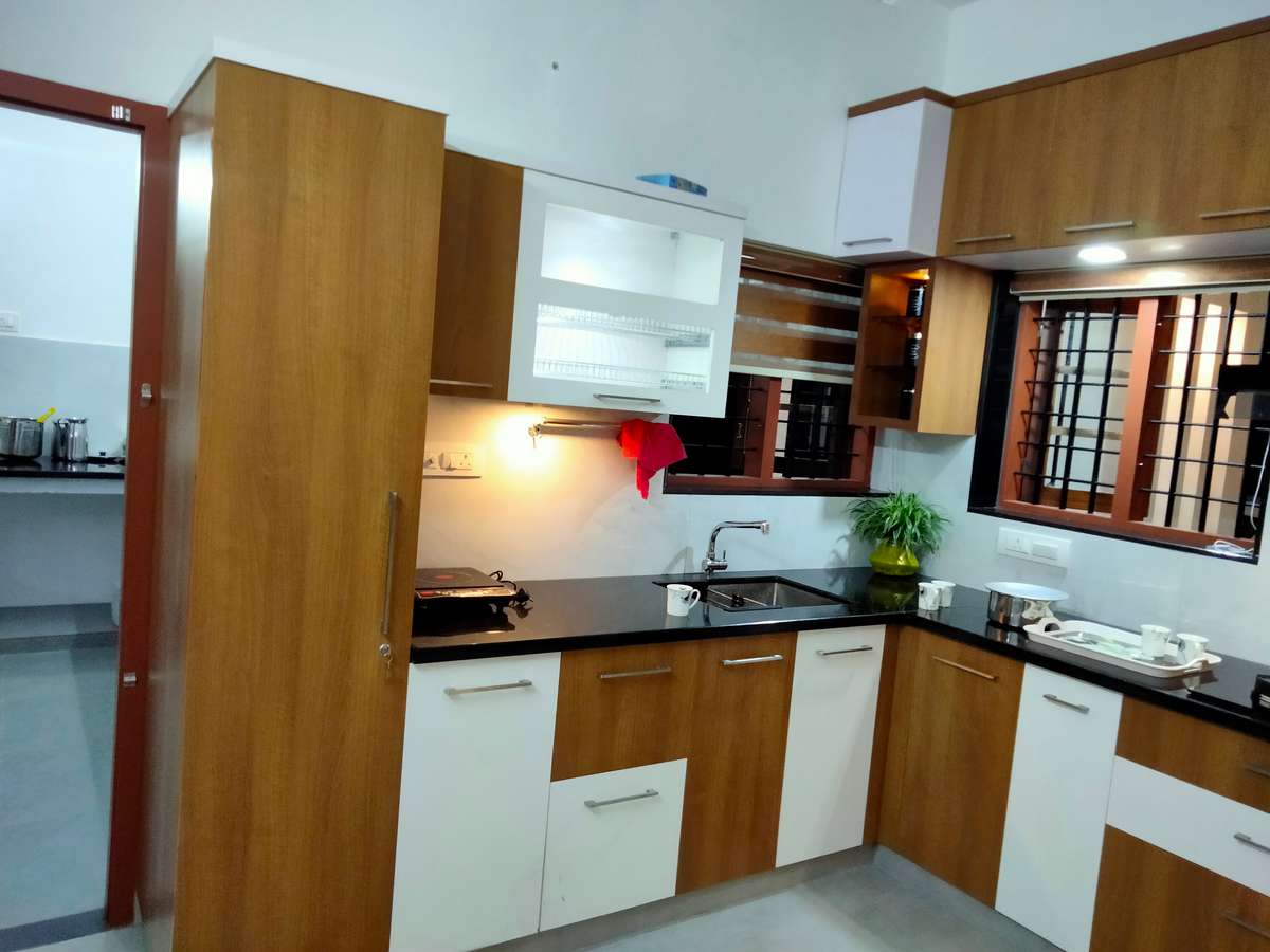 Kitchen, Lighting, Storage Designs by Interior Designer Vijeesh Viji, Alappuzha | Kolo
