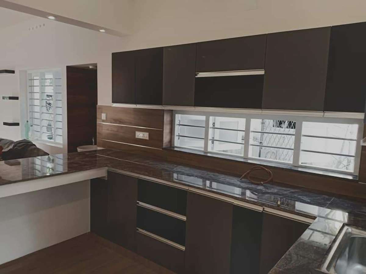 Kitchen, Storage Designs by Contractor Gravity Engineering, Ernakulam | Kolo