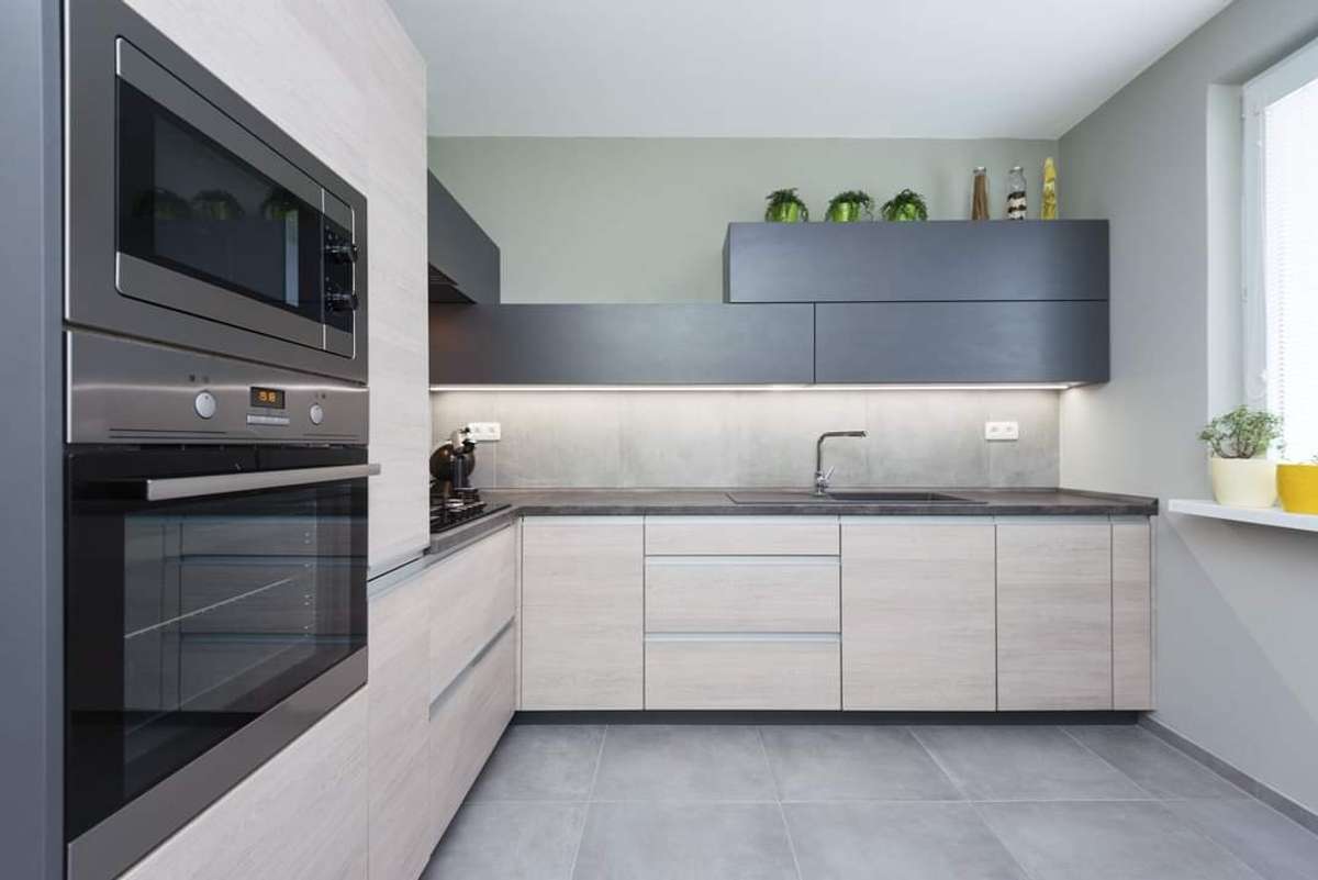 Kitchen, Storage Designs by Contractor HIBA INTERIOR S, Gautam Buddh Nagar | Kolo