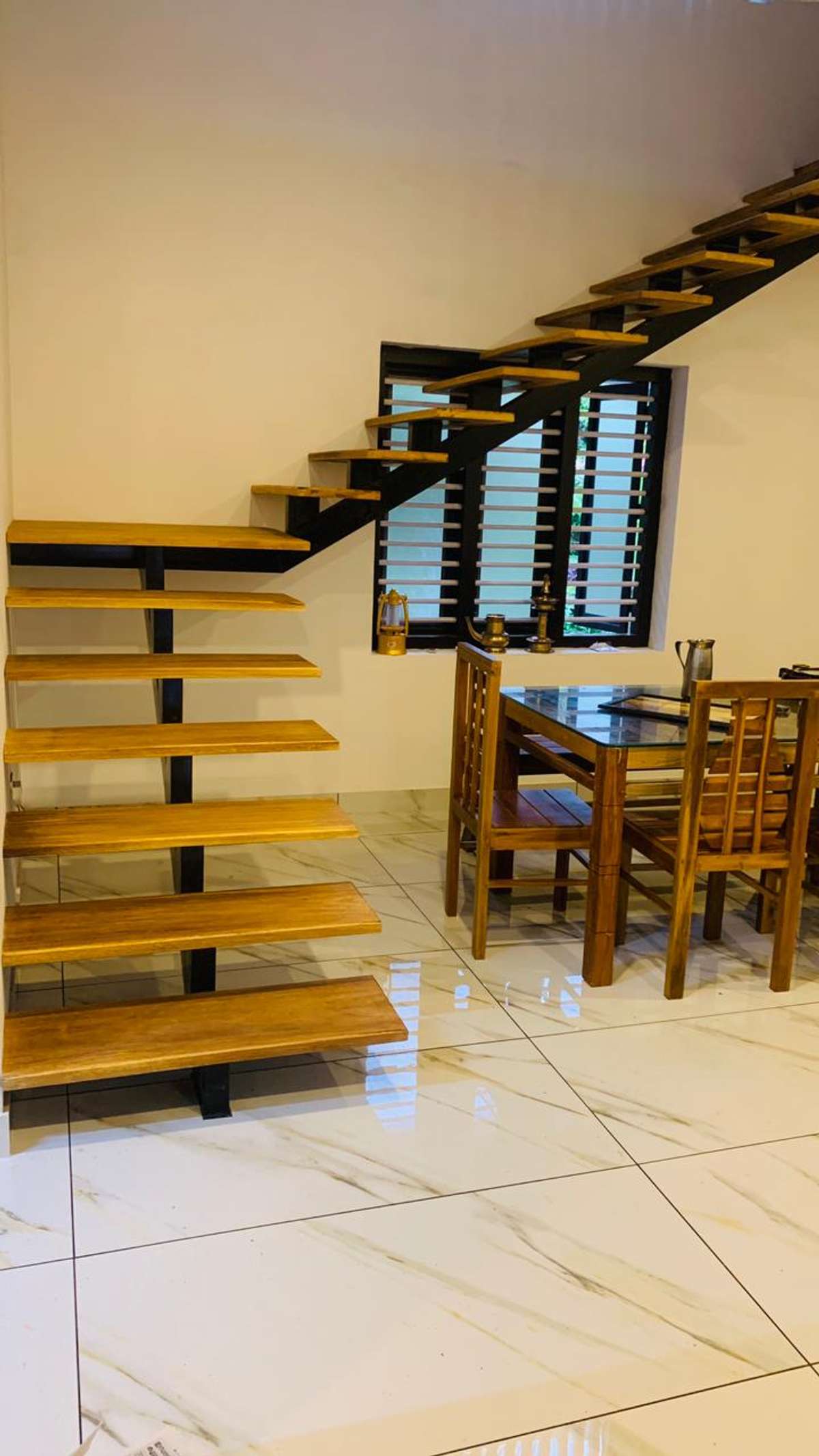 Dining, Furniture, Table, Flooring, Staircase Designs by Contractor Shafeeq Shefi, Kozhikode | Kolo