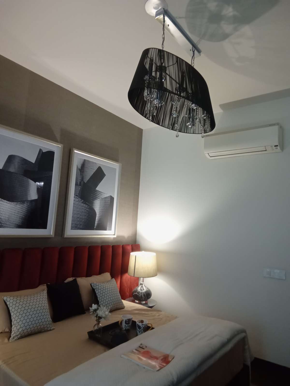 Lighting, Furniture, Bedroom Designs by Interior Designer sonam jaiswal, Ghaziabad | Kolo