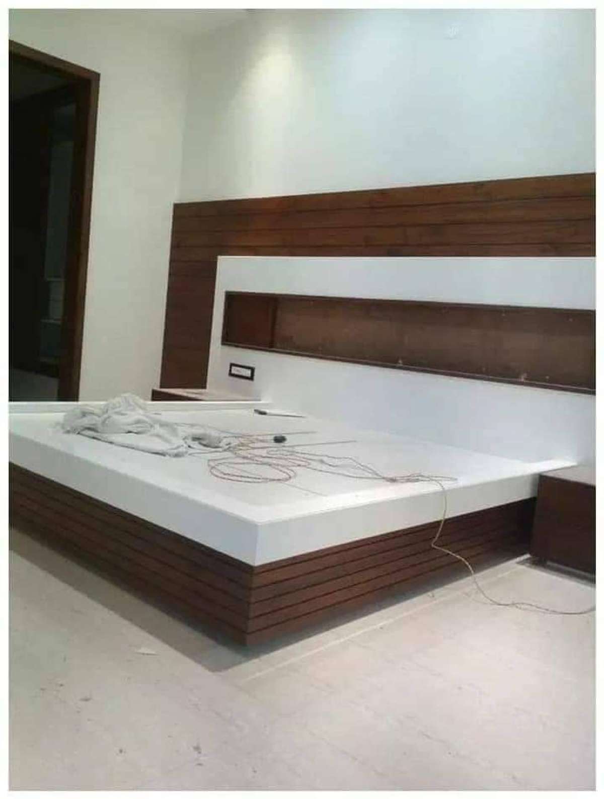 Ceiling, Furniture, Lighting, Storage, Bedroom Designs by Contractor Shahnawaz Saifi, Gautam Buddh Nagar | Kolo