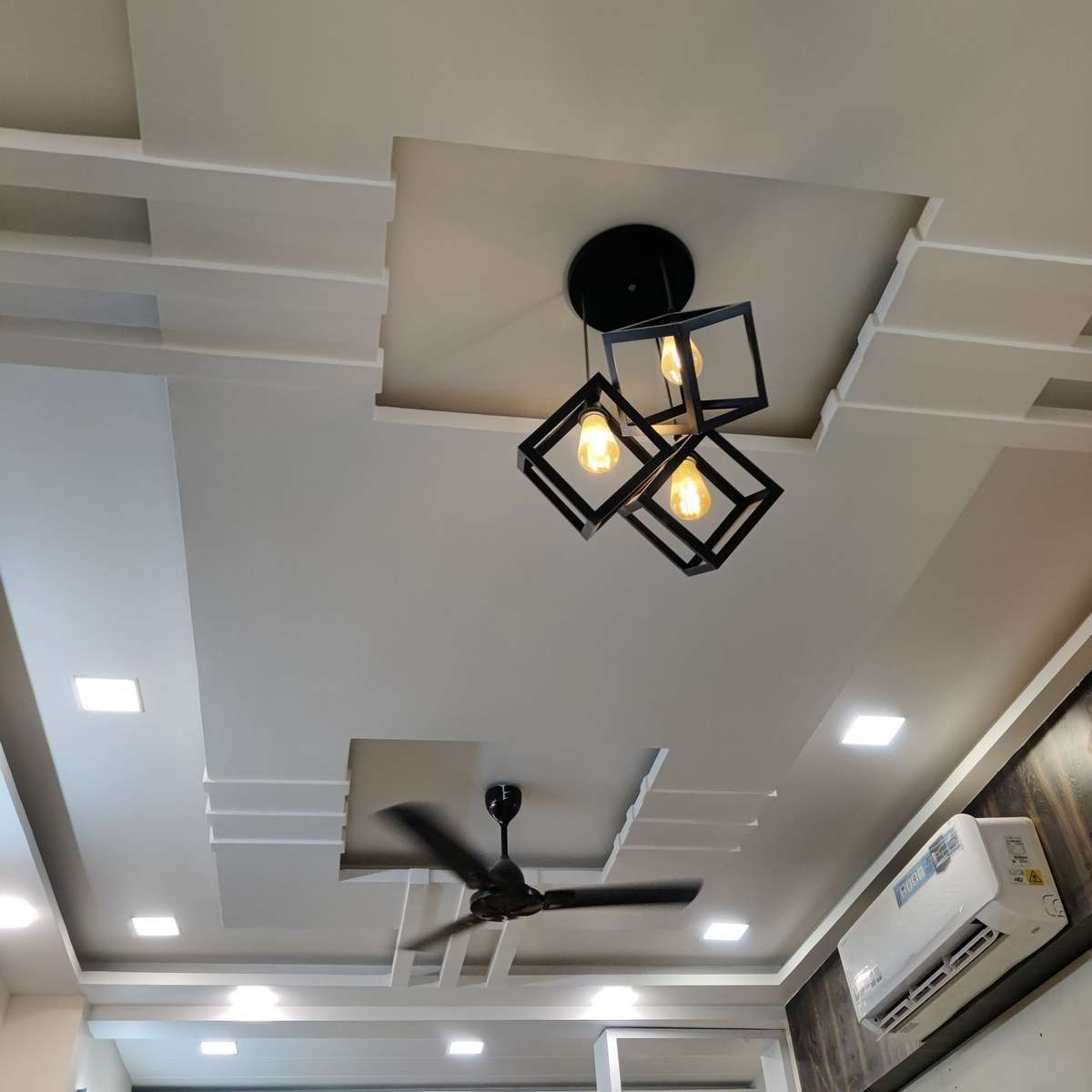 Ceiling, Lighting Designs by Contractor Nishant Dhiman, Delhi | Kolo