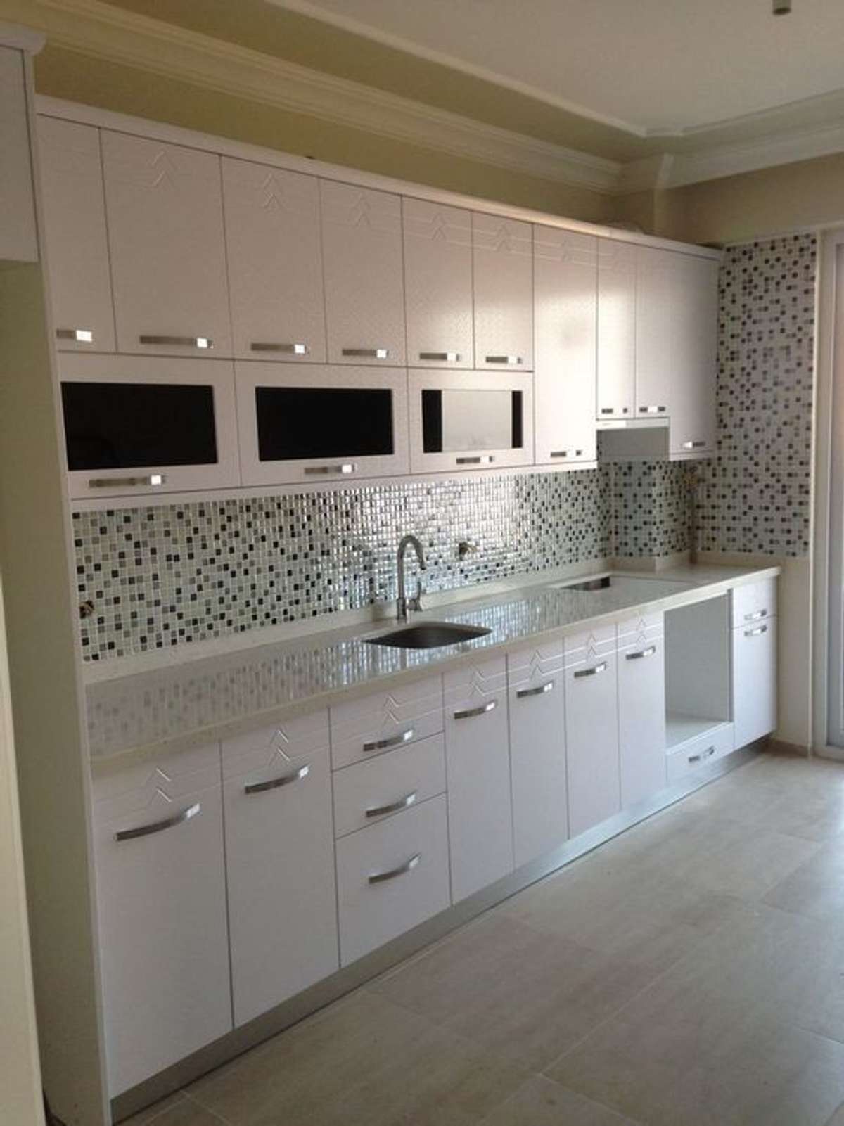Designs by Contractor Iqbal Saifi, Delhi | Kolo
