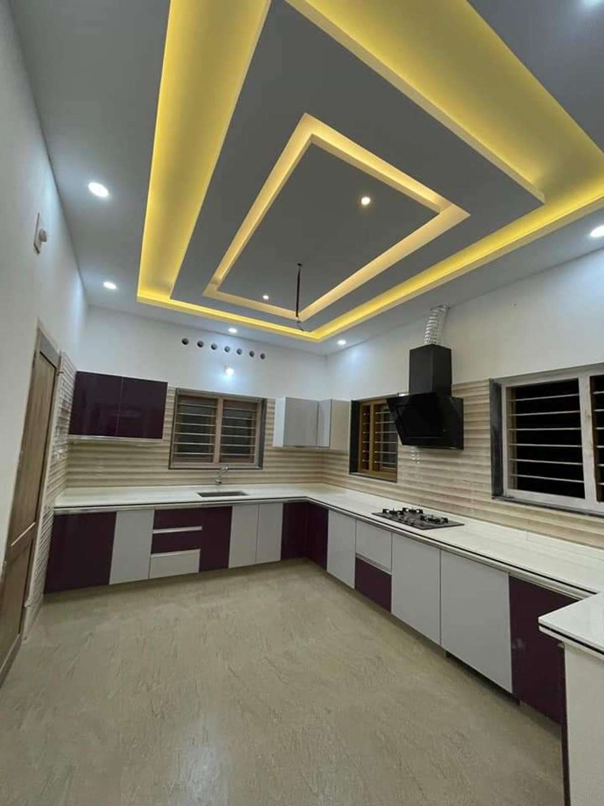 Ceiling, Lighting, Storage, Kitchen, Flooring Designs by Carpenter ЁЯЩП рдлреЙрд▓реЛ рдХрд░реЛ рджрд┐рд▓реНрд▓реА рдХрд╛рд░рдкреЗрдВрдЯрд░ рдХреЛ, Delhi | Kolo