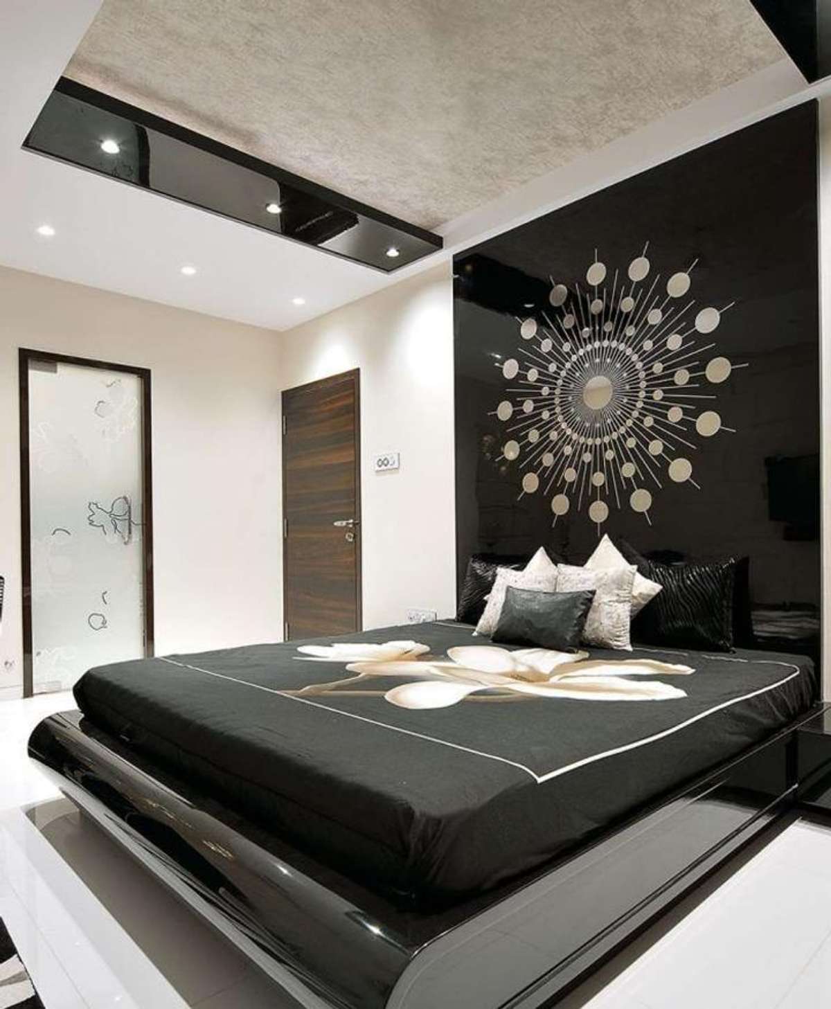 Furniture, Storage, Bedroom Designs by Interior Designer Savita Chauhan, Delhi | Kolo