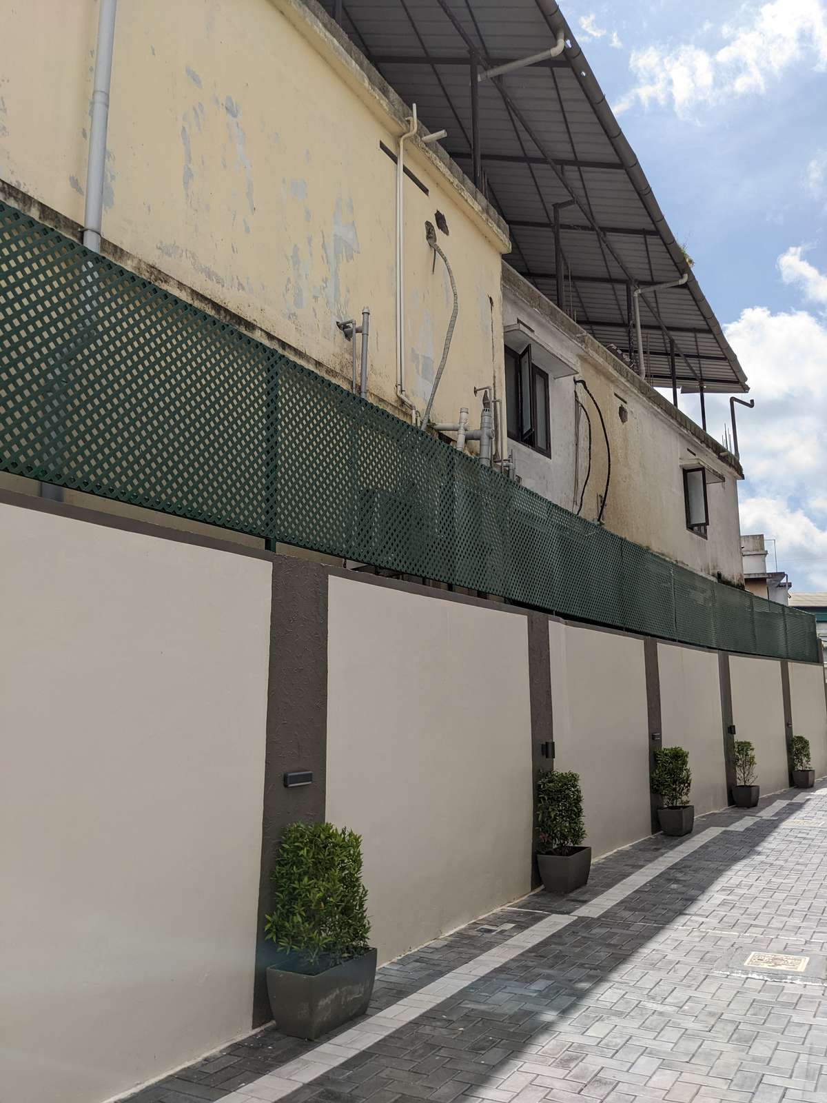 Designs by Service Provider Quick Fence, Thrissur Kolo