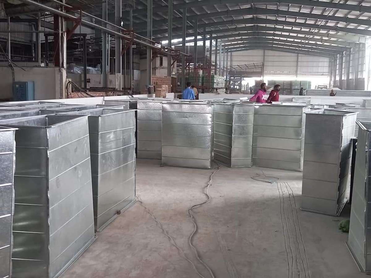 Designs by Contractor star air Conditioning and fabrication, Indore Kolo