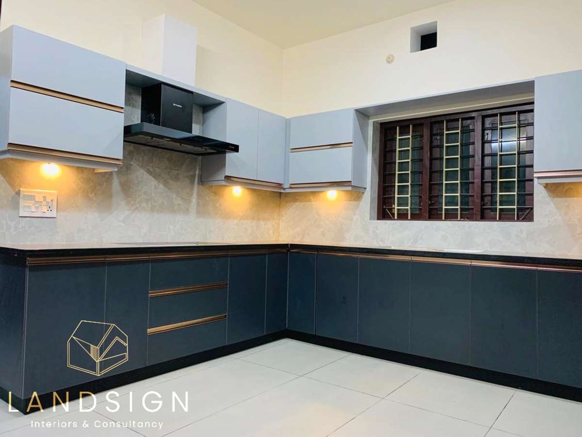 ഞങ്ങളുടെ Instagram, Facebook, Kolo പ്രൊഫൈൽ നോക്കൂ- @landsign_interiors.  ഇഷ്ടം അയാൽ വിളിക്കൂ. നിങ്ങളുടെ ആവശ്യങ്ങൾ ഉൾപ്പെടുത്തി നല്ല 3ഡി ഇൻ്റീരിയറും, വീടിന്റെ ഇൻ്റീരിയറും, മോഡുലാർ കിച്ചെനും ചെയ്ത് തരുന്നതാണ്. കൂടുതൽ വിവരങ്ങൾക്ക് വിളിക്കൂ- 9995-738414 / 9447-991006