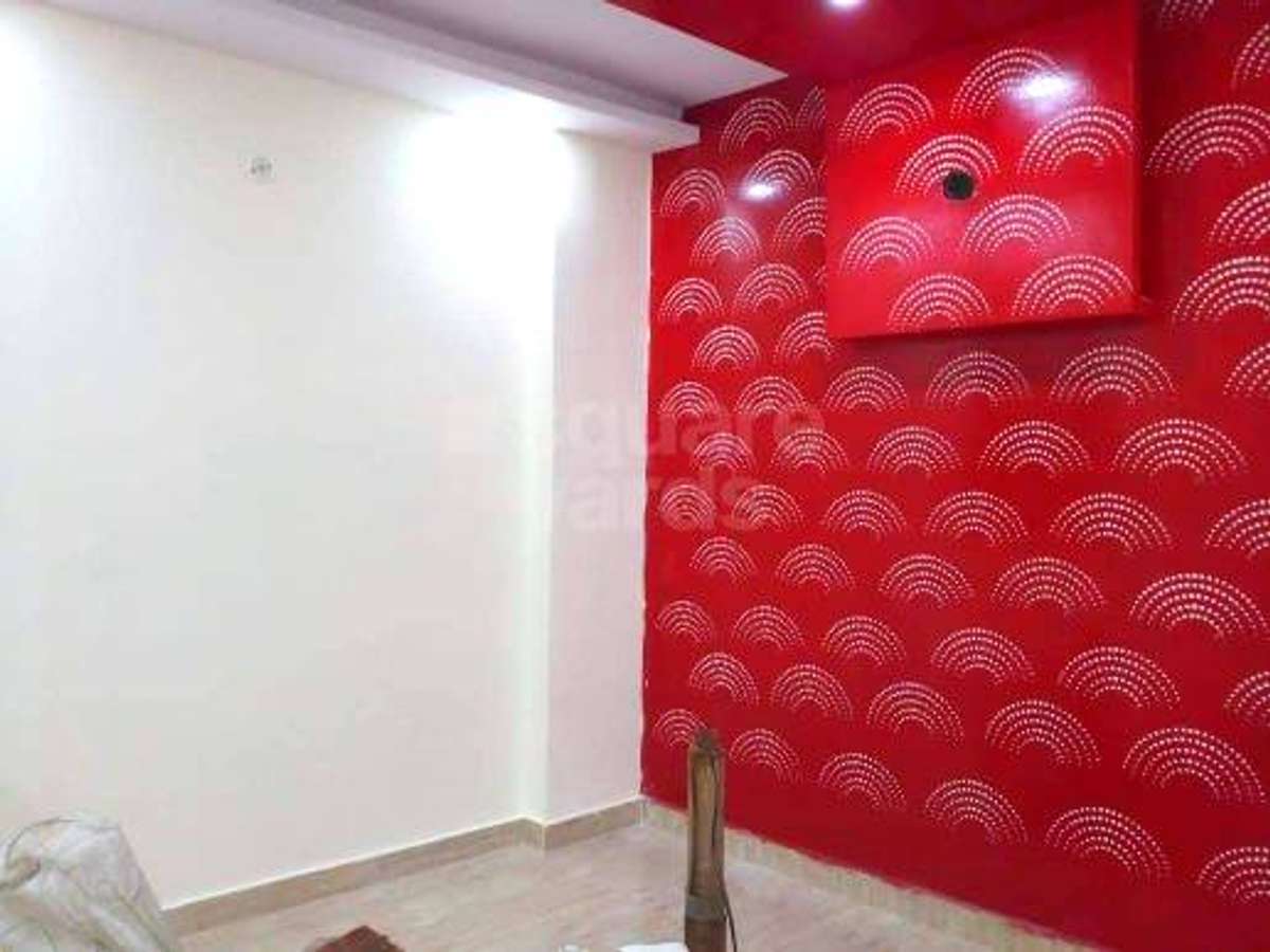 colour paint wall putty wall royal play design polish karvana ho to batana acche kam rate per karte hai hum contact number 9119.34.77.83