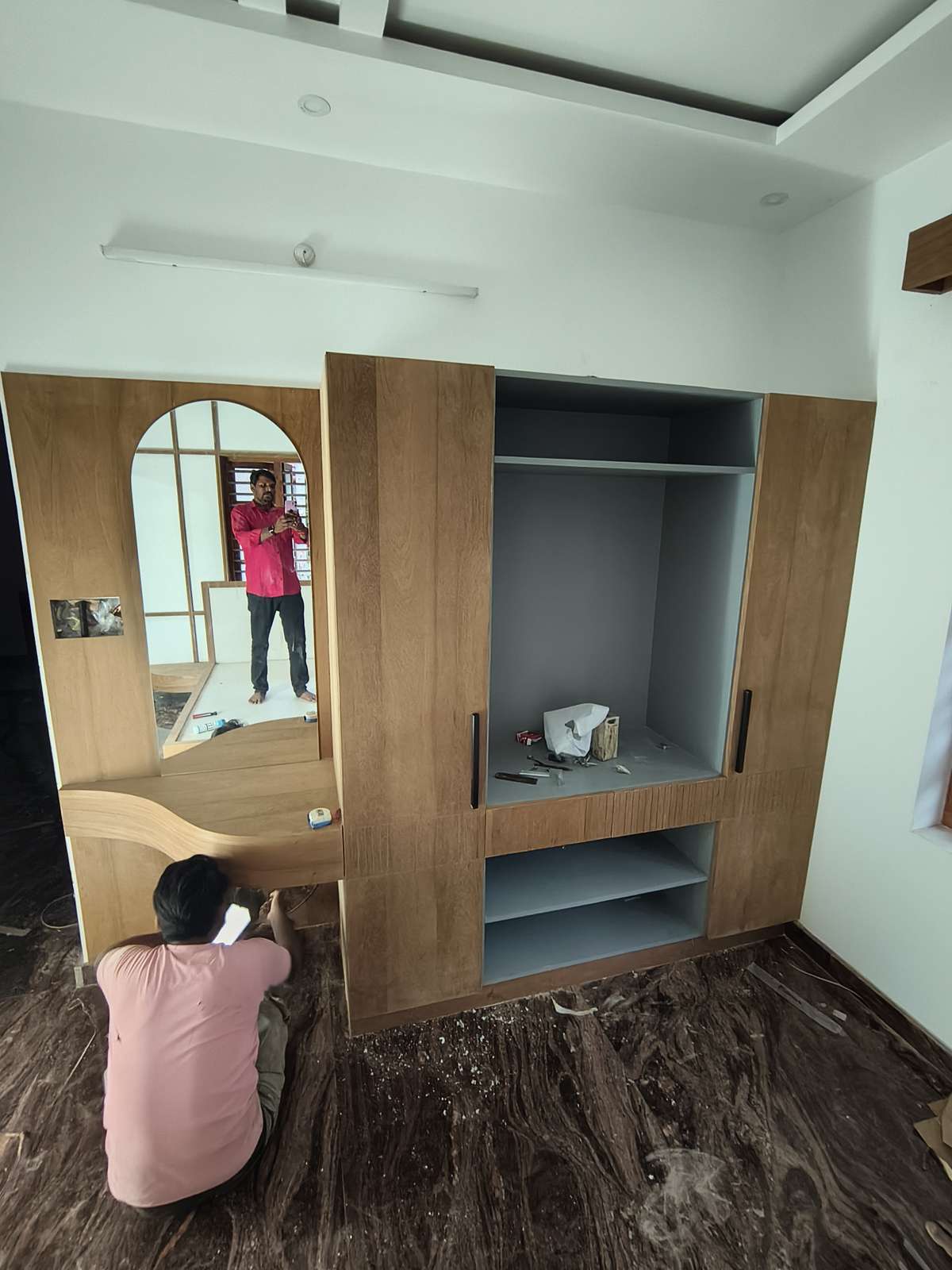 Hi sir I'm labour contractor  8714828001.🤙 carpenter Hindi team all Kerala work malapuram manjeri 🏡 35 rs square feet