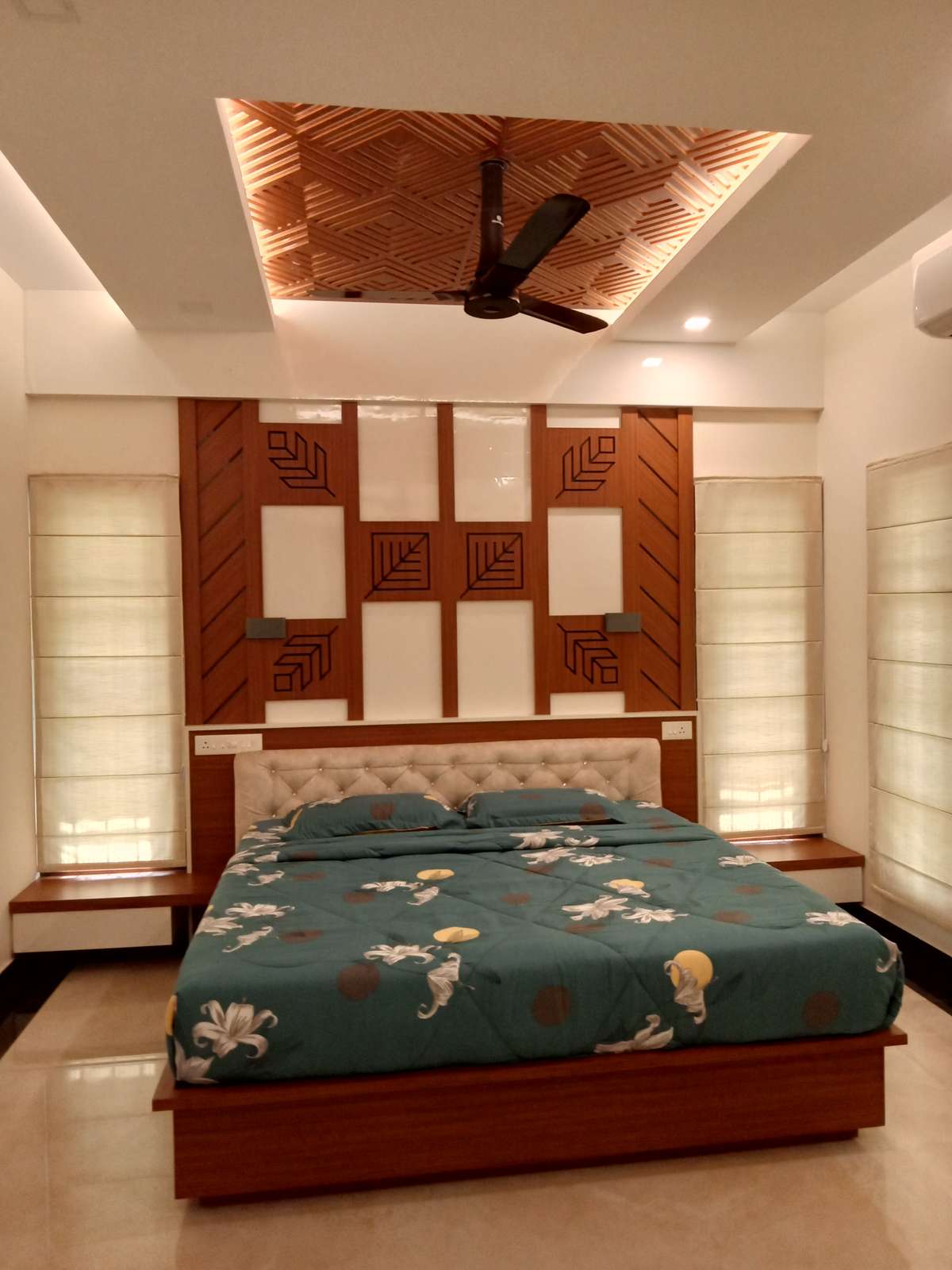 കൊട്ടാരക്കരയിൽ സൈറ്റ് ഉണ്ട്701223.5185
