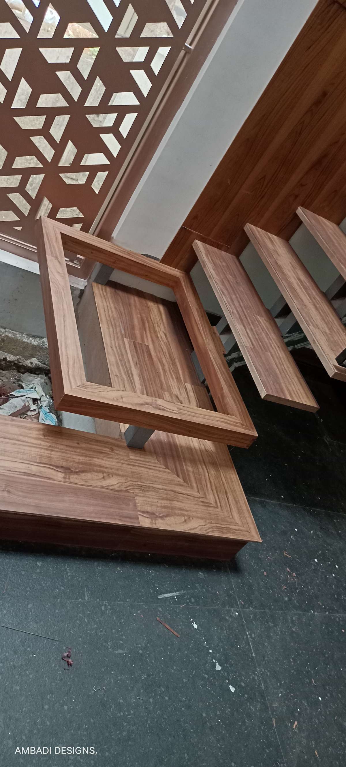 this vinle plank.flooring